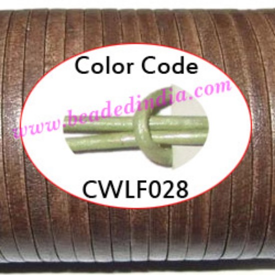 Picture of Leather Cords 2.5mm flat, metallic color - lawn.