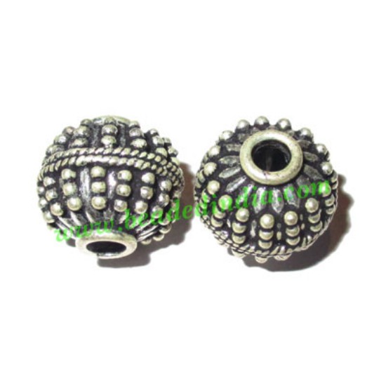 Picture of Silver Plated Fancy Beads, size: 13.5x14.5mm, weight: 3.78 grams.