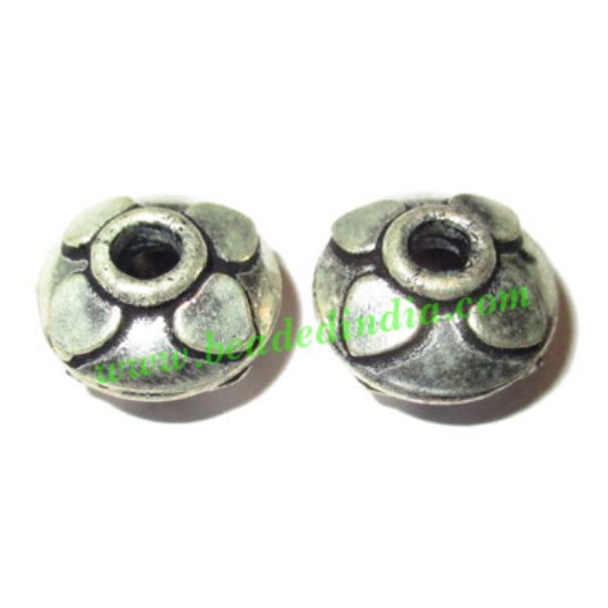 Picture of Silver Plated Fancy Beads, size: 7.5x11.5mm, weight: 1.74 grams.