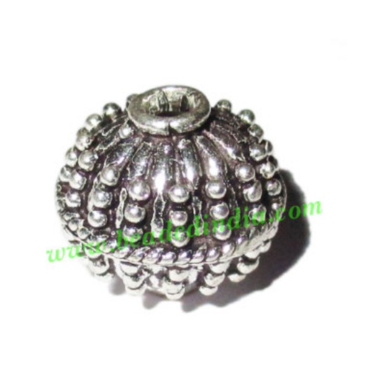 Picture of Silver Plated Fancy Beads, size: 13.5x14.5mm, weight: 3.75 grams.