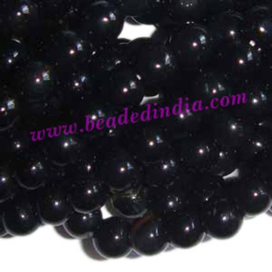 Picture of Black Onyx 6mm round semi precious gemstone beads.
